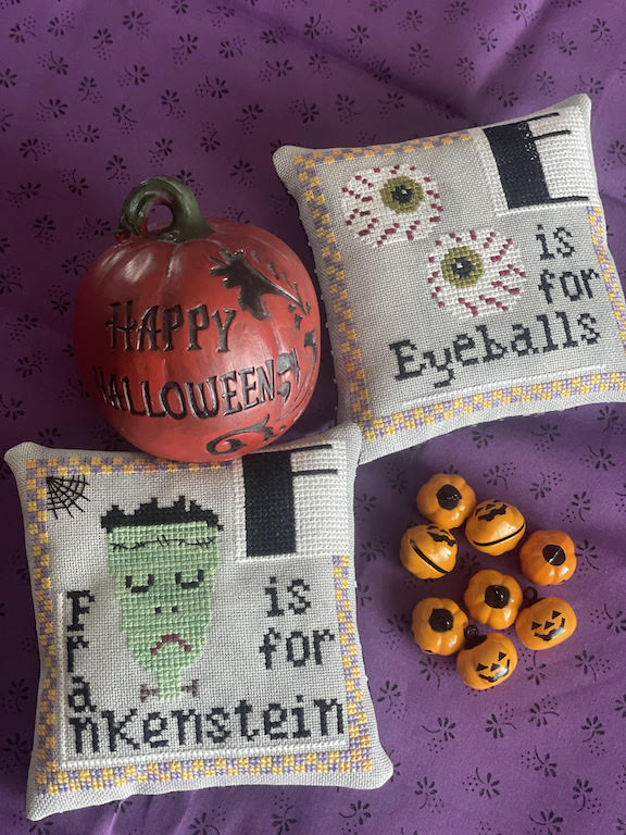 Halloween Alphabet, E/F